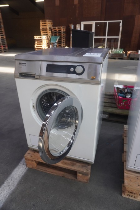Industrial washing machine, brand: Miele, model: PW6065