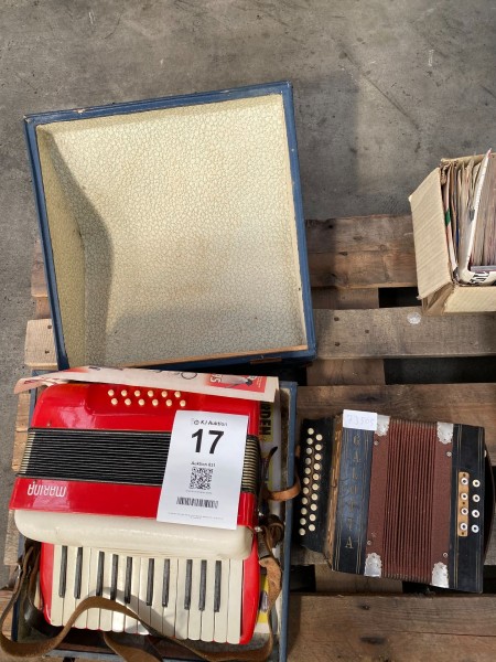 2 pcs. accordions, brand: Marina & Galotta