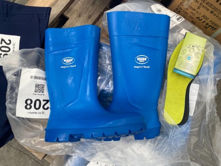 5 pairs of rubber boots, brand: Bekina