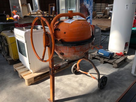 Cement mixer on wheels, Brand: LIMEX