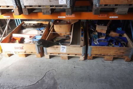 3 pallets with contents