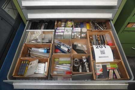 Contents in 1 drawer of various rivals & drills