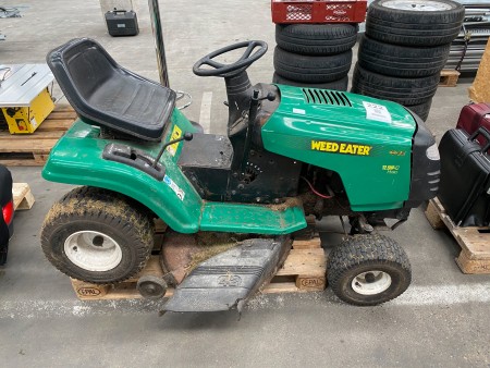 Garden tractor, Brand: Weed Eater, Model: WEX125H42