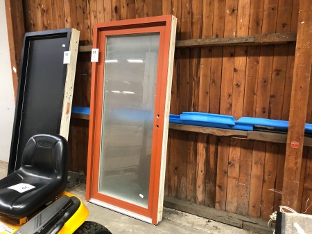 Main door in wood / aluminum