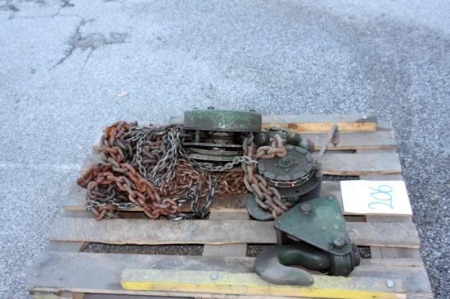 Chain hoist, 4 ton, Felco. 2 hooks