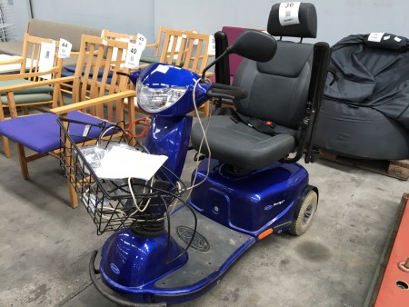 Handicap scooter, brand: Invacare, model: Auriga 10
