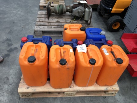 Party petrol cans