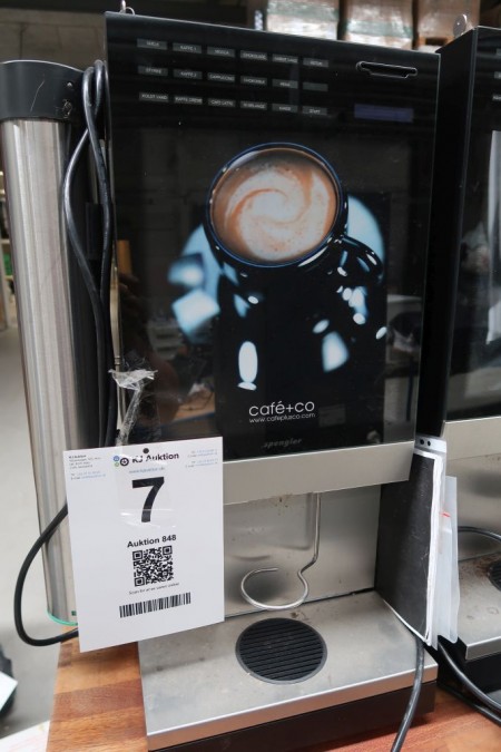 Coffee machine, café + co