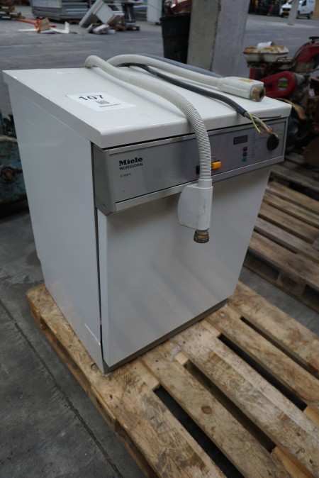 Industriopvaskemaskine, mærke: Miele, model: G7859N 