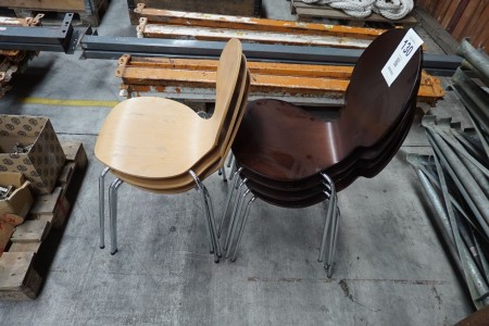 6 Stück. Stühle aus Holz