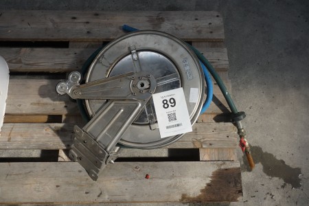 Water hose with reel