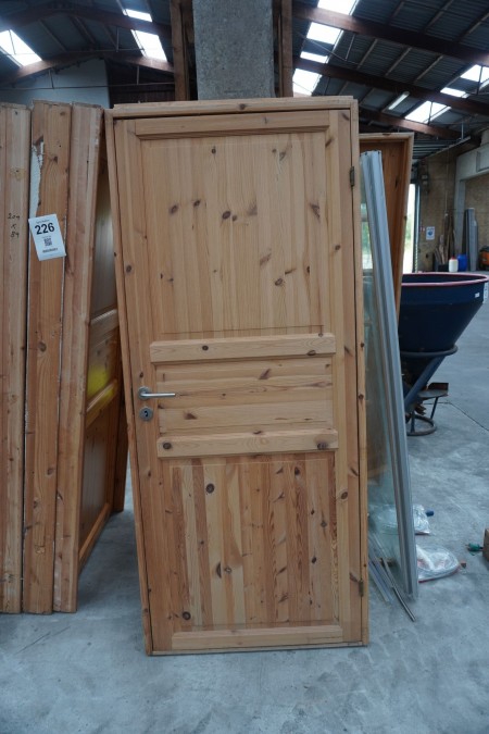 6 pieces. doors with frame