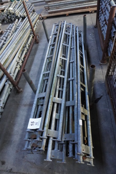 Lot railing for scaffolding