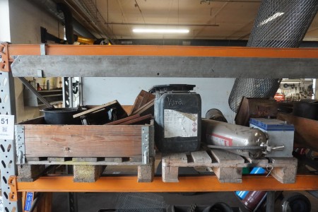 2 pallets with various semi-finished iron battery etc.