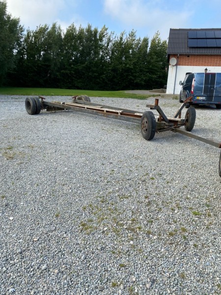 Boat trailer. Note other address