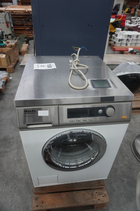 Industrial washing machine, brand Miele, model: PW 6065 Plus