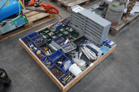 Pallet with various bolts and sheds