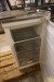 1 stk. køleskab, mærke: Atlas + kogeplade, mærke: Simens
