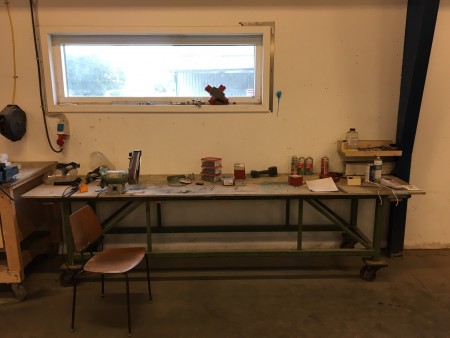 Work table with bench grinder + contents