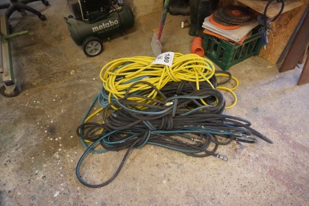Large batch of air hoses