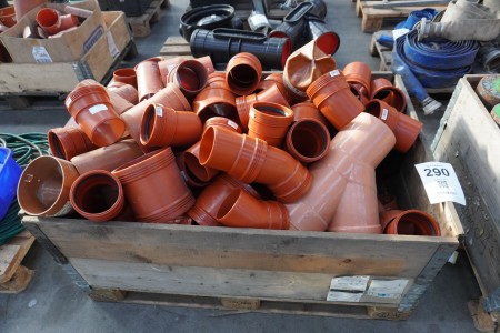 Various PVC pipes / articles
