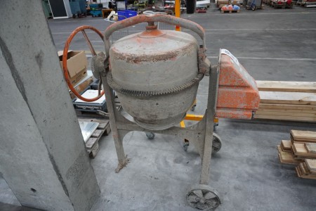 Concrete mixer, brand: Atika, model: 145 S
