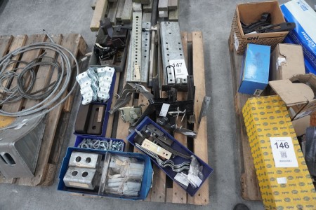 Lot of spare parts for trailer / trailer etc.