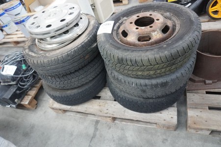 6 pieces. tires with rims