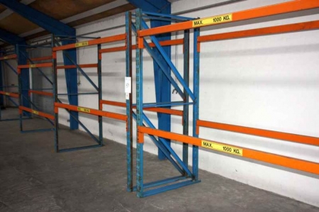 4 sections pallet racks,16 beams, 1000 kg, length: 273 cm, 6 gables, height: 243 cm