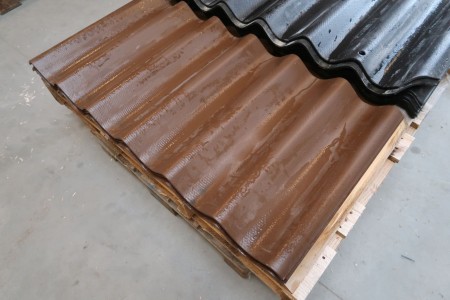6 pieces. roofing sheets B7