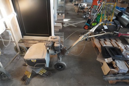 Tile cleaner / weed machine, brand: Kwern, model: Greenbuster pro 3