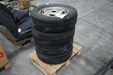4 pieces. Car tires with rims