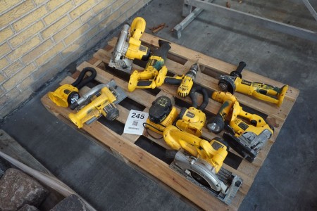 Various power tools, brand: Dewalt
