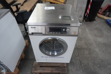 Industrial washing machine, brand: Miele, Model: PW6055 VARIO