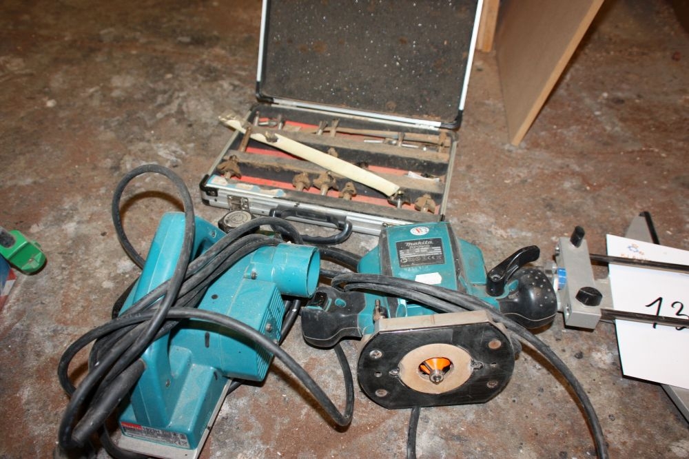 High Speed Hand operated Router, Makita RP 0900 + planer Makita 1923H KJ Auktion - Machine auctions