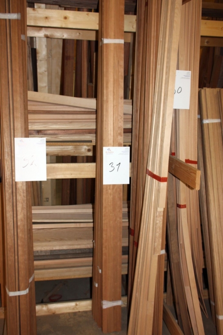 Wooden moldings and beading, approx. 4 packets of different lengths and profiles