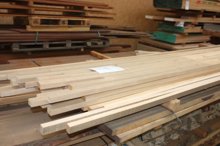 Cut birch, dimensions: l = approx. 400 x 3.8 x 2.9 cm