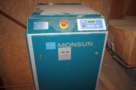 Screw Compressor, FF Monsun, model Air E, 1500 liters / minute. Max. 10 bar. Year of Manufacture 2006. Belt driven with automatic belt tensioner. Electronic control.