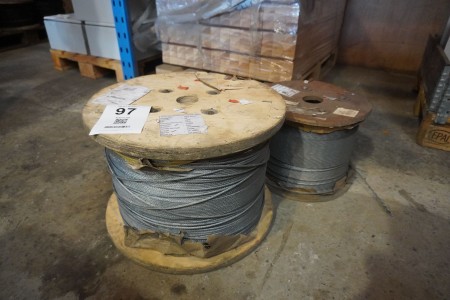 2 pcs. drums with steel wire