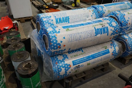 6 rolls of insulation