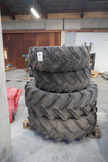 4 pieces. tractor tires