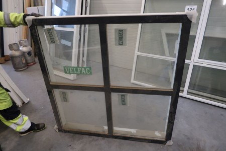 Wood / aluminum window