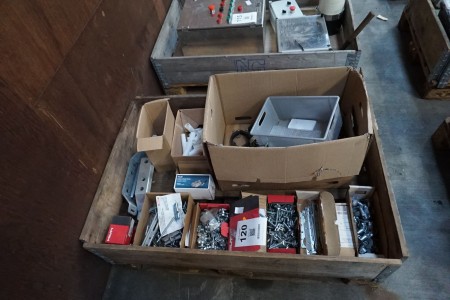 Lot of straps + bolts + lot of fittings, brand: Hilti etc.
