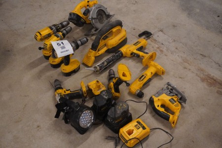 9 pcs. power tools, Brand: Dewalt