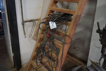 Lot of power cables, air hoses, ropes, etc.