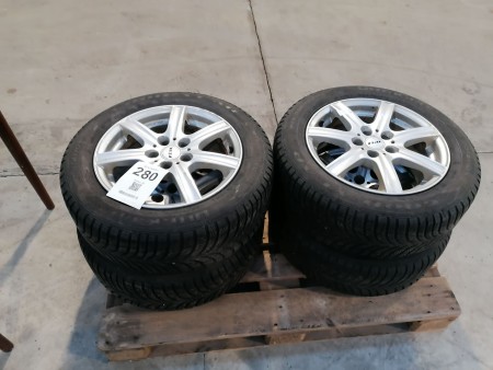 4 pieces. tires with rims