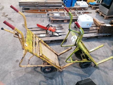 2 pcs. pallet truck with brakes
