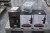 6 Flaschen Rotwein, 3 Stck. Dekanter & 4 Stk. Weinöffner-Set