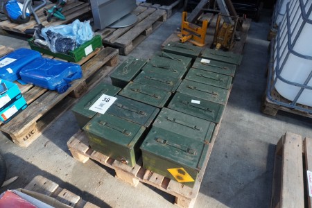 16 pcs. ammunition boxes