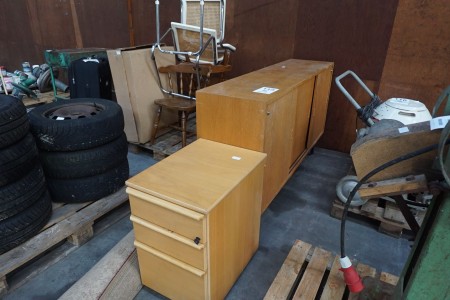 chest of drawers + drawer cabinet